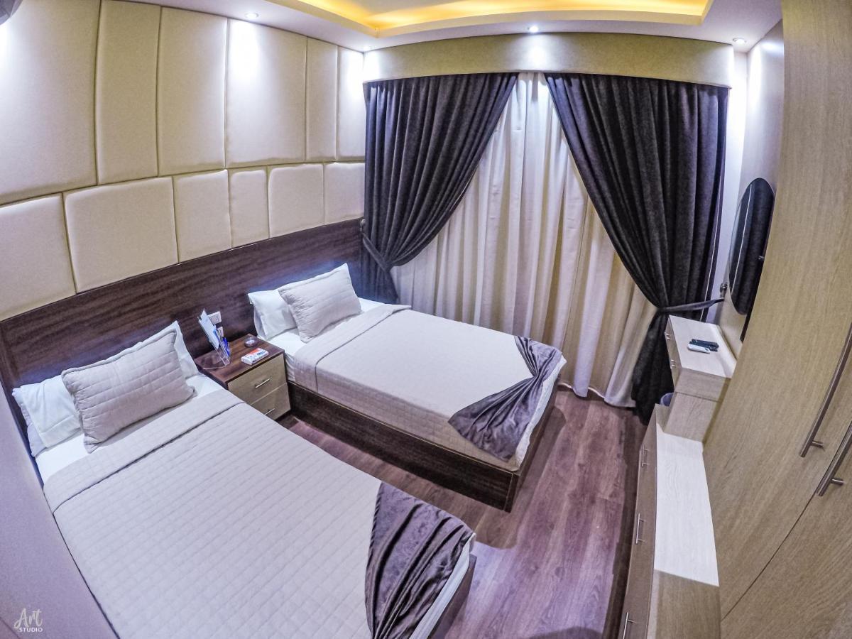 Hostal Grand El Cairo