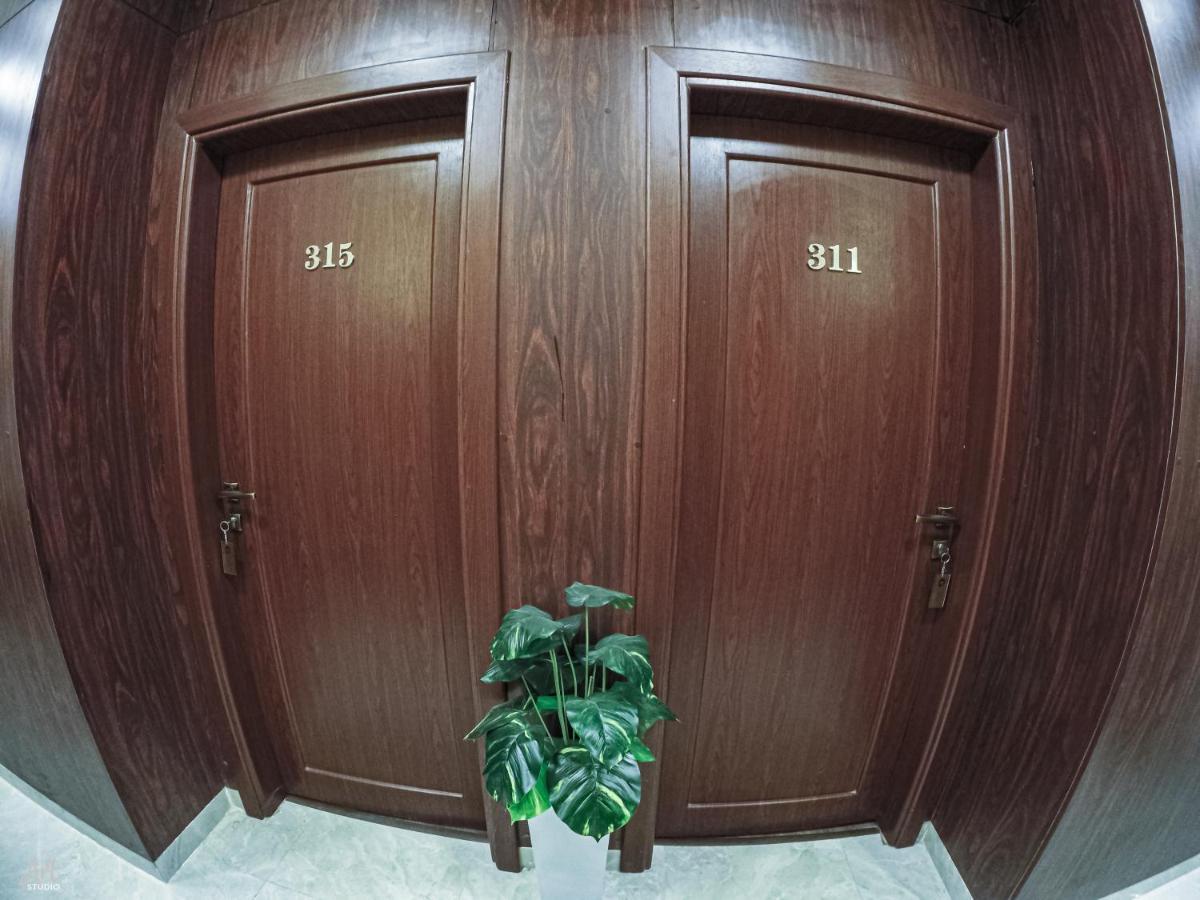 Hostal Grand El Cairo